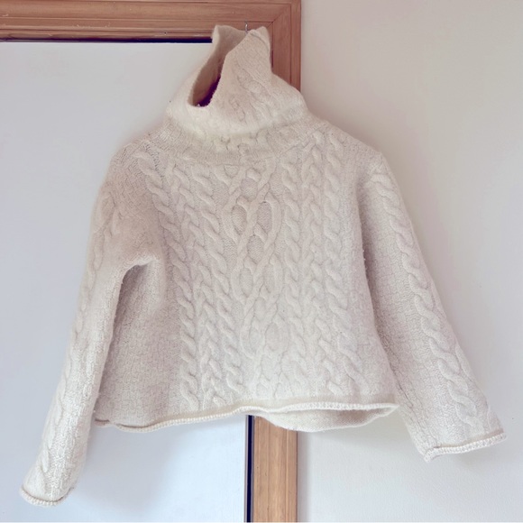 Inis Crafts 100% Merino Wool Cable Knit Chunky Turtleneck Sweater, Size M - Picture 3 of 6